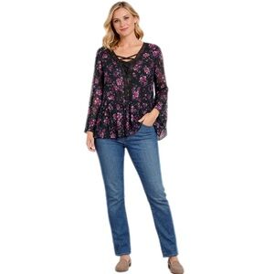 Torrid Bohemian Black Floral V-Neck Blouse Peplum Bell Sleeves Size 2- 2X, 18/20